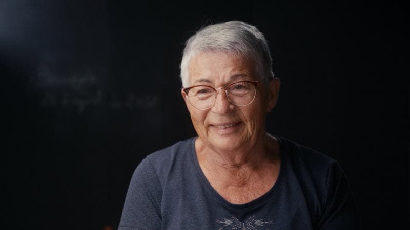 Lucienne FRANÇOIS