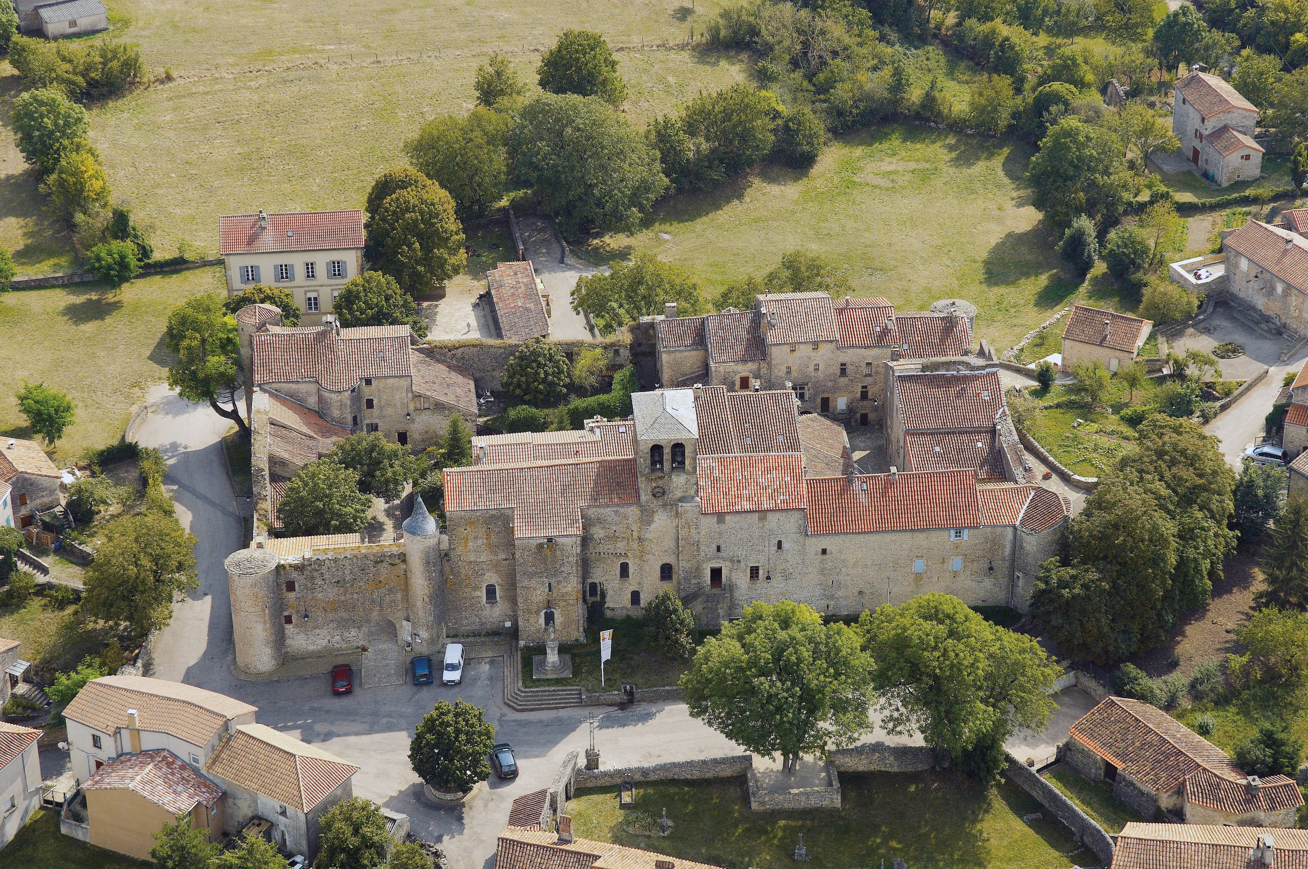 St-Jean-d'Alcas et St-Paul-des-Fonts